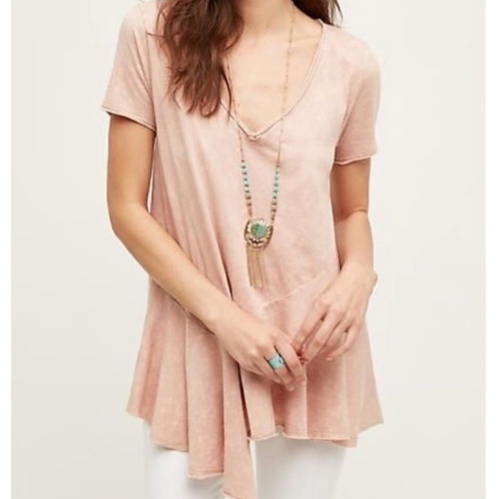 ✨HP✨ Anthropologie flutter peplum tee size XS